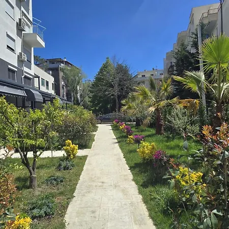 Azure Eden Apartamento